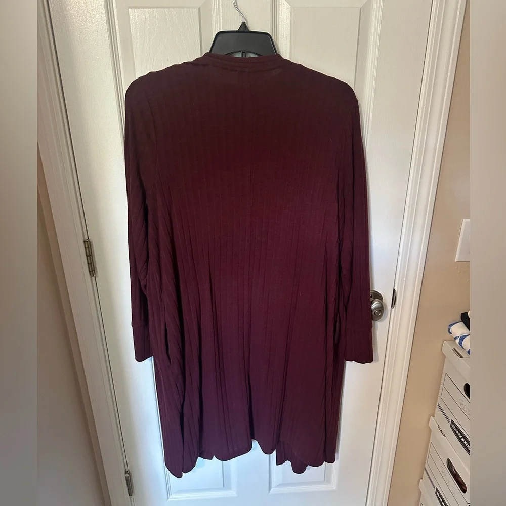 Lane Bryant Maroon Cardigan Set - Picture 4 of 5
